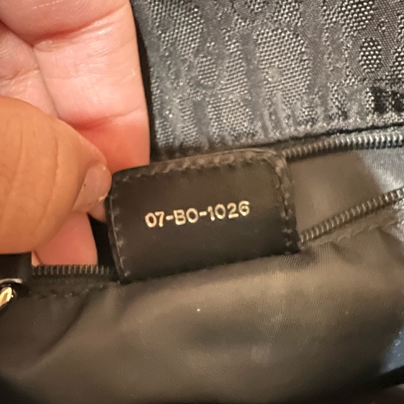Authentic Dior lovely in great shape. - Picture 7 of 10